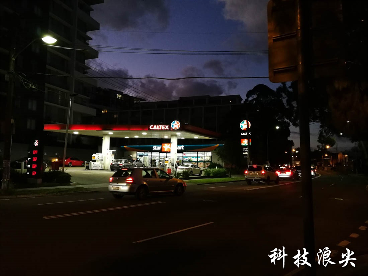 2019年入手华为p10怎么样,华为p10评测拆解