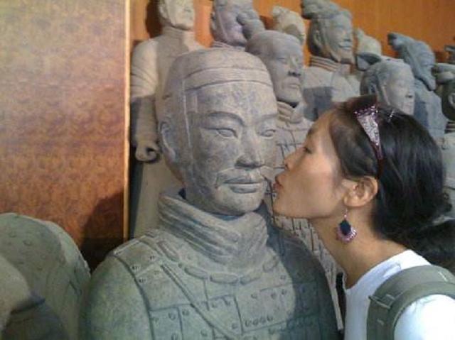 外国人眼中的秦王嬴政，是让人他们佩服的男人？还是残忍的暴君？