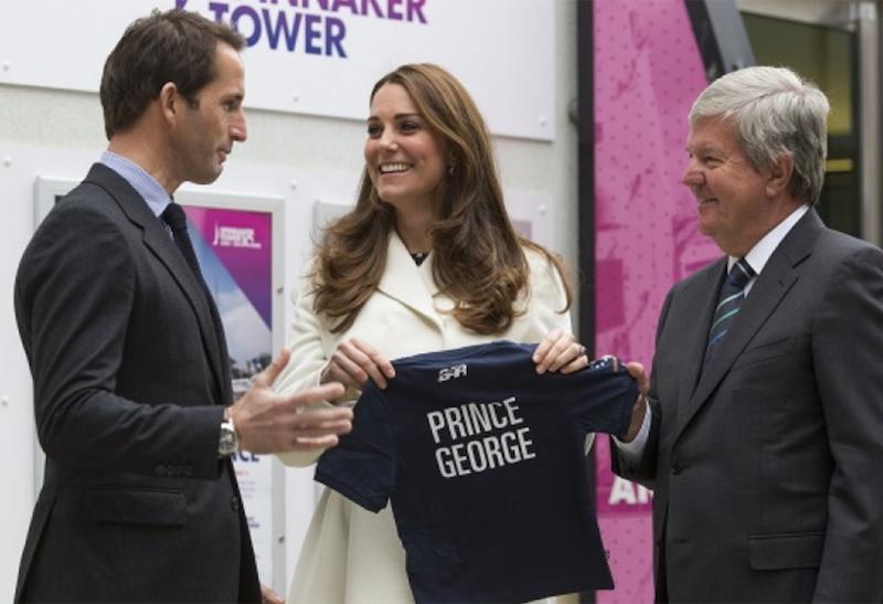 英国路虎队的首次美洲杯帆船赛之旅!