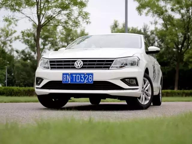 百公里油耗5.9算不算高,百公里油耗比较低的几款车