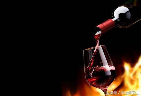 月经期间喝酒停经了会有什么后果,月经期间抽烟喝酒会有什么影响