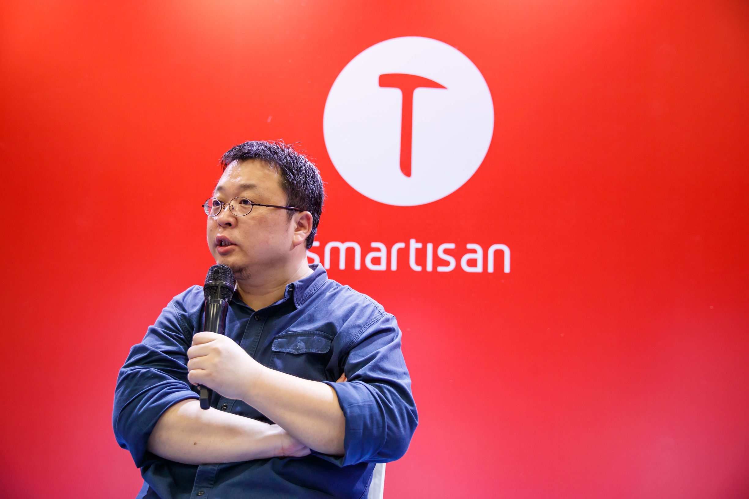 罗永浩的锤子科技能走下去吗,罗永浩锤子还有股份吗