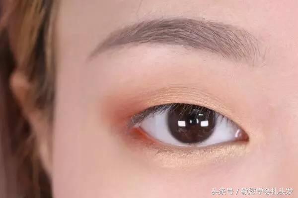 头发长了不要剪，简单做一款打毛花苞头，女神气质十足！