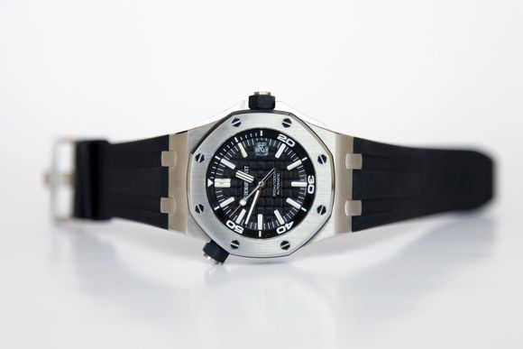 大熊谈表:男人的毒物——AP爱彼经典15703