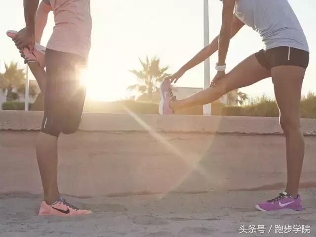 大热天跑步效果好么,跑步机跑步新手要注意哪些