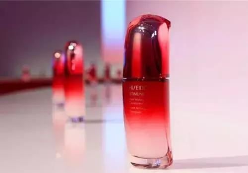 小灯泡、红腰子、胡椒粉……这些化妆品到底是什么鬼？