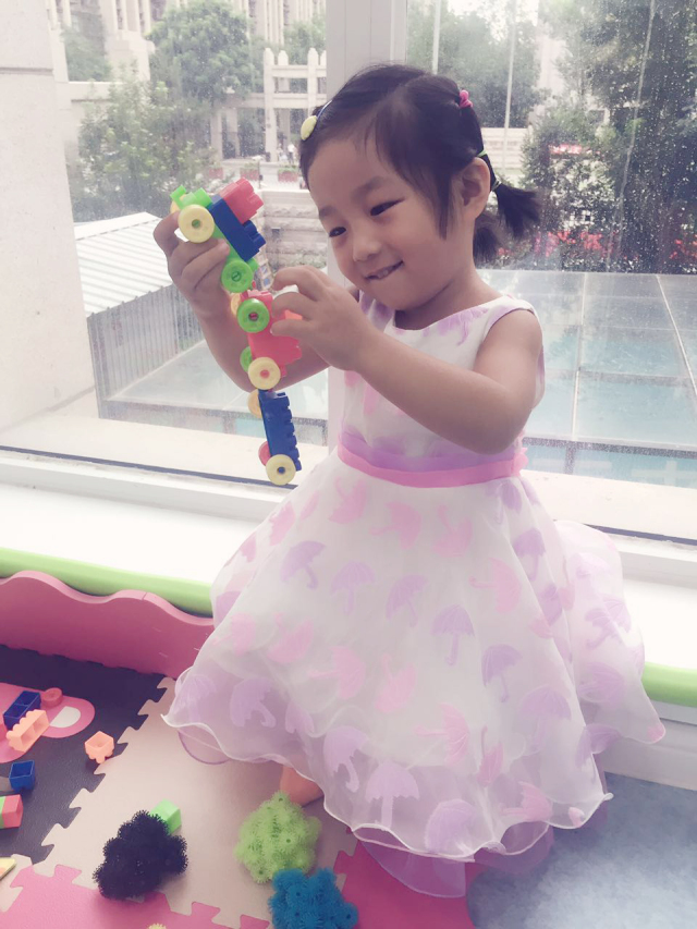 乐优特明星小学员之—泡泡