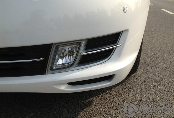 睿翼2.0精英版和豪华版有什么区别,睿翼2015款2.0精英版