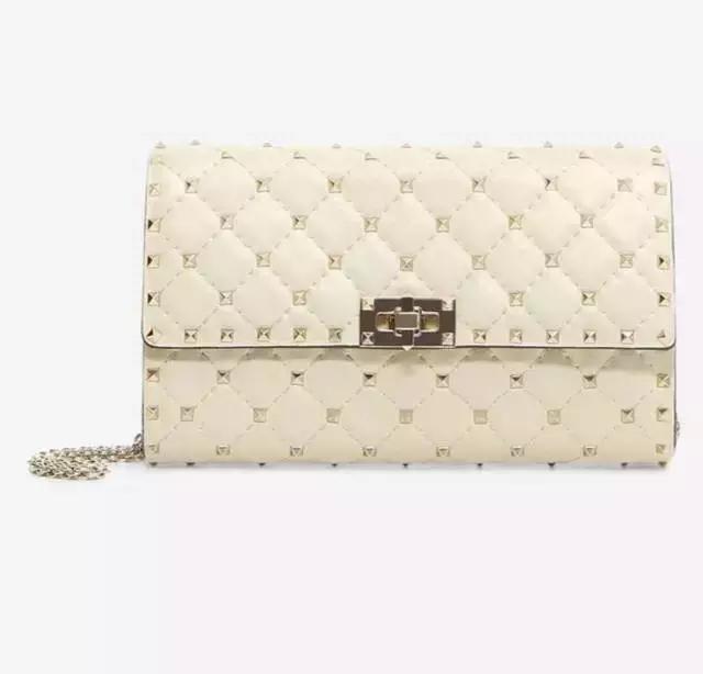 国内外差价最大的产品,哪个国家的品牌包包便宜