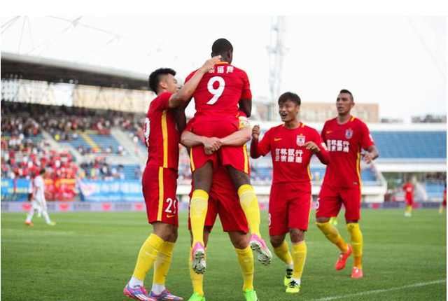 从水货到功臣,曾间接导致铁帅下课的他,今让亚泰“复活”