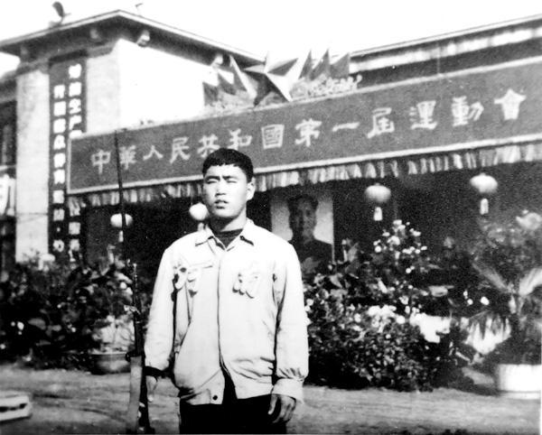 知道吗？洛阳西工体育场的矮平房里走出过三位世界射击冠军