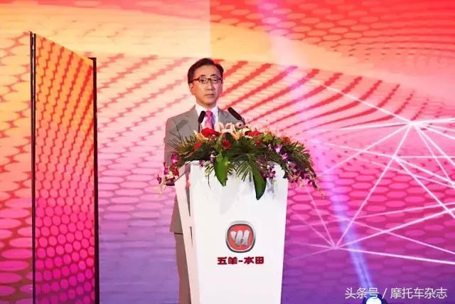 老款五羊本田125摩托车新车视频,2022年五羊本田佳御新车发布