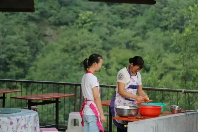 山西历山舜王坪大草原攻略,看云海高山草甸的地方