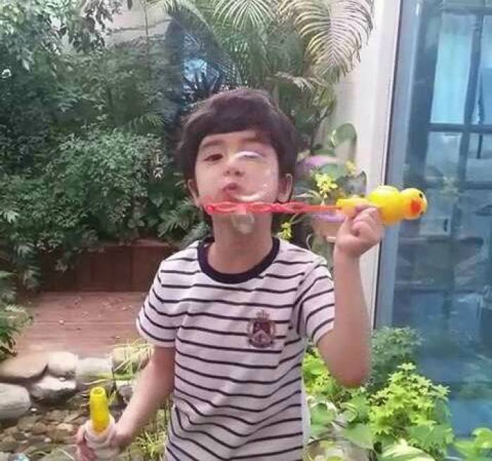 徐列弗图片,韩国混血童模徐列弗