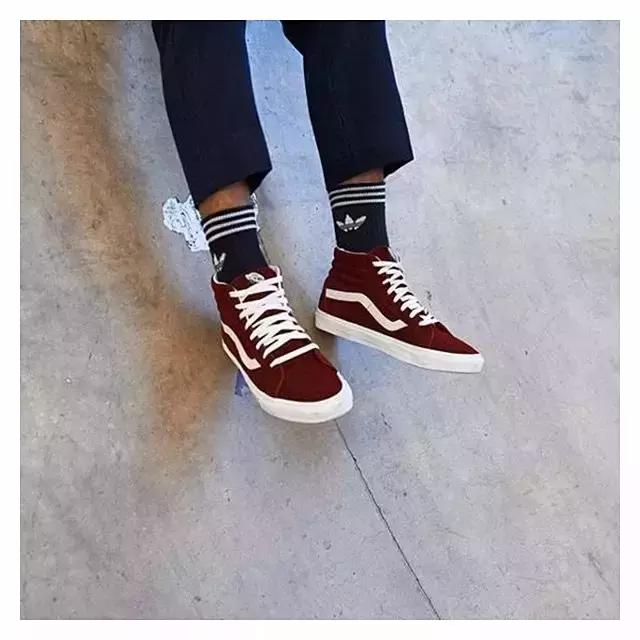 穿袜子竟然还有这么多小窍门,穿袜子的细节处理