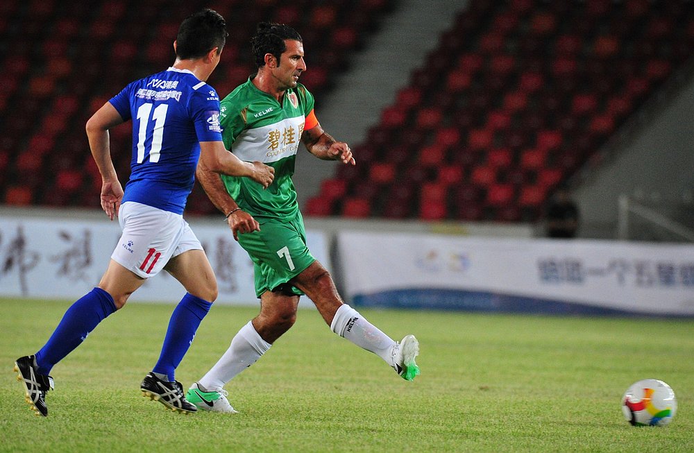 菲戈精彩过人,菲戈空降