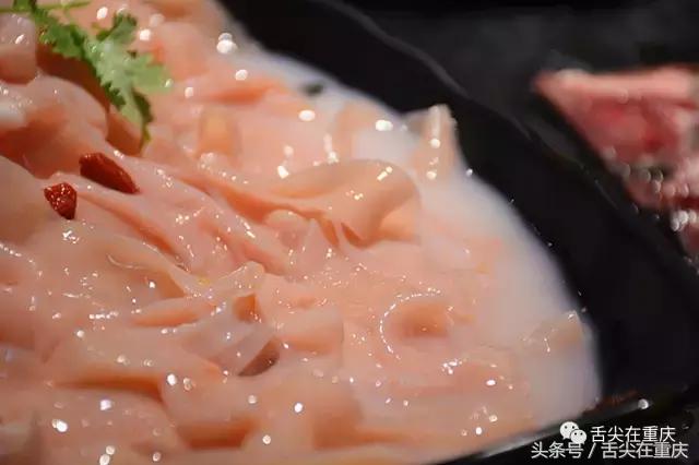 体验在洞穴里吃火锅,在山洞里吃火锅是什么体验