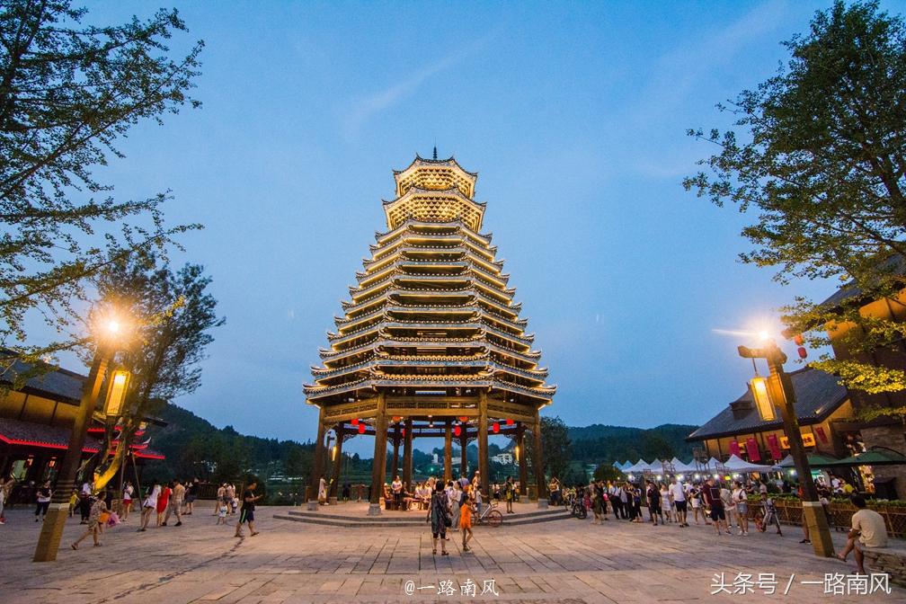 王健林为什么在丹寨建万达小镇,万达王健林与丹寨