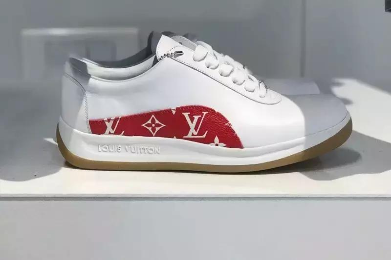 花100万买一台奔驰超跑,花100万买奢侈品