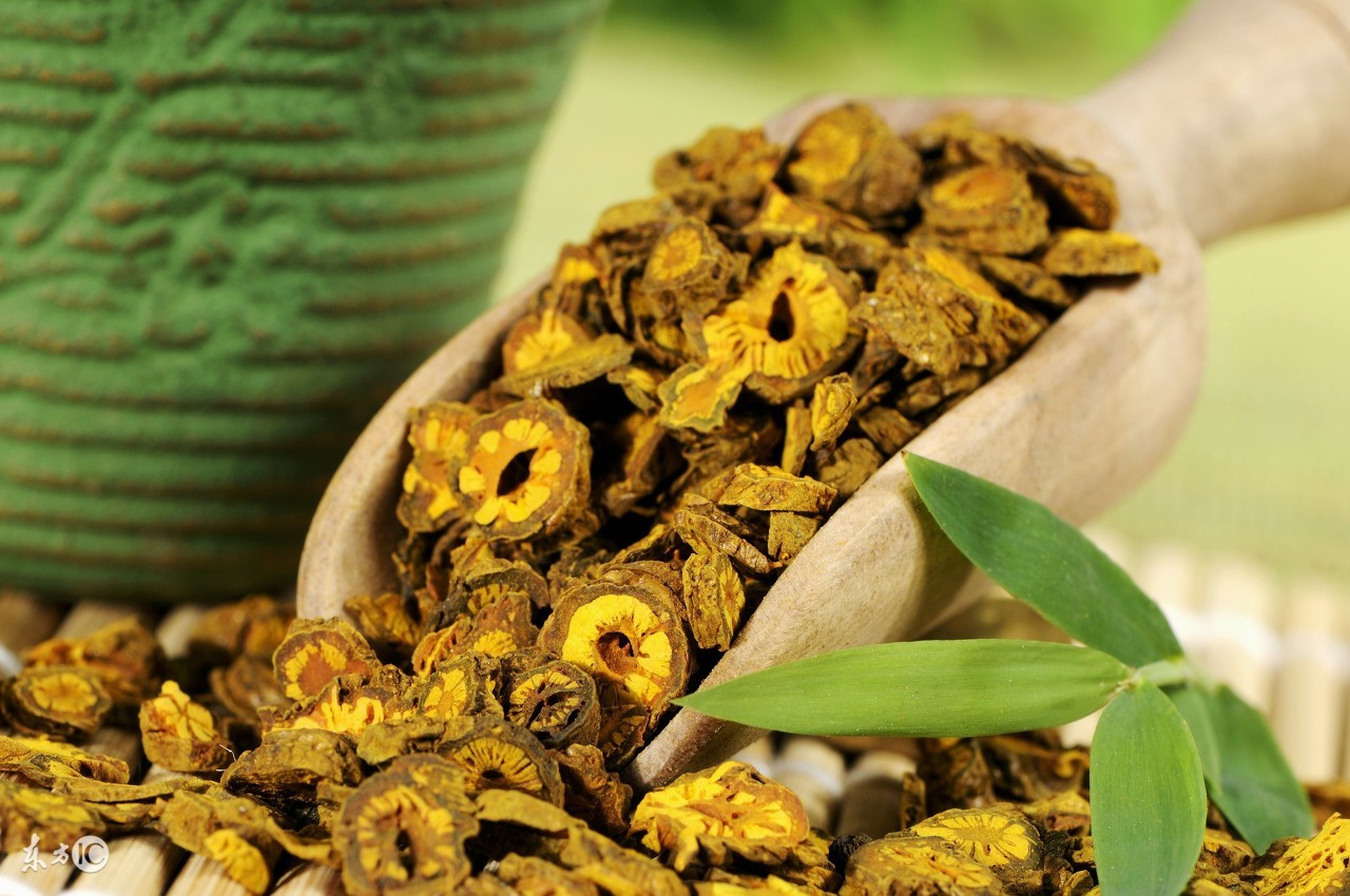 夏天脚气怎么根除小妙招,夏天脚气严重用什么方法最有效