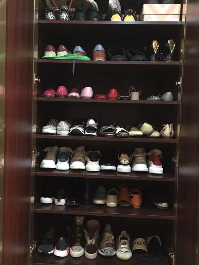 女生到底要有多少双RV、JIMMCHOO鞋才能满足啊？