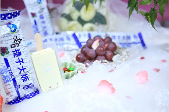 产品很尖叫！队伍很疯狂！有一种爆款叫“提子大坂”