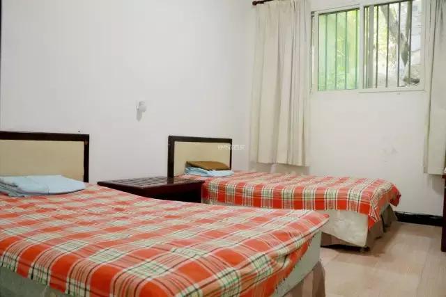 谁谈个恋爱还米有进过山咧！（请用陕西话念）