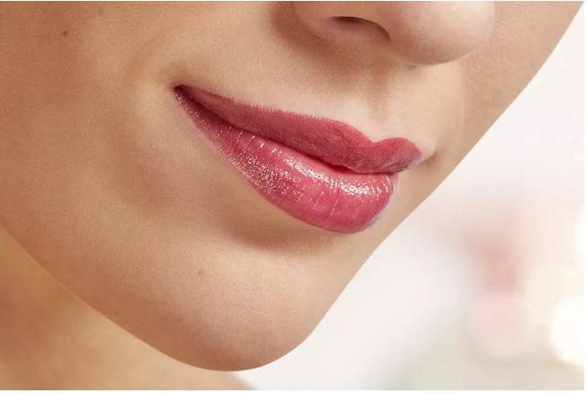 打败宝洁国货品牌,打败大牌的国货粉底液