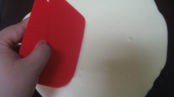 蜗牛壳烘焙之旅：喜爱足球和甜品的看过来，足球蛋糕卷来啦