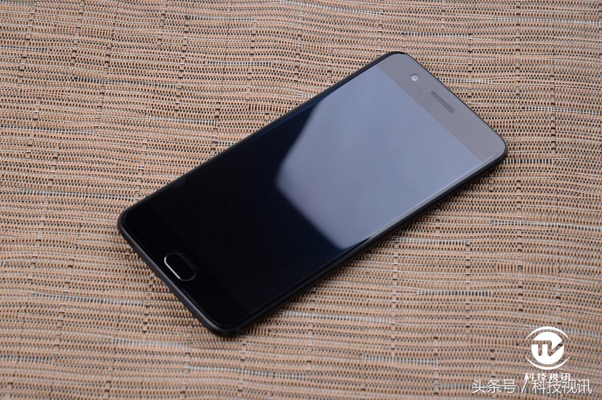 一加5手机全面体验评测视频,一加五手机游戏体验