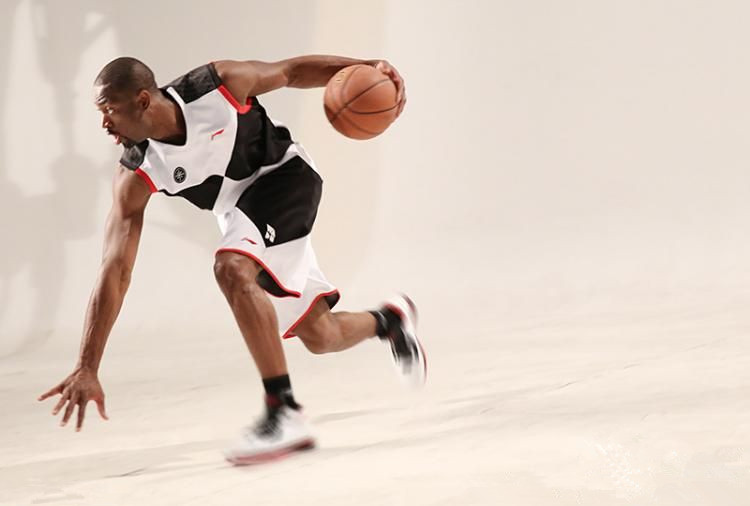 谁才是nba现役第一人,库里和杜兰特球鞋