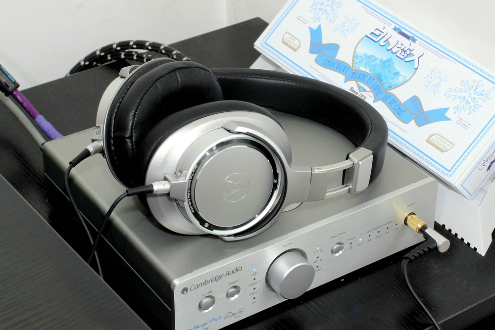 铁三角athsr9头戴式耳机,铁三角ath-twx95.2蓝牙耳机测评