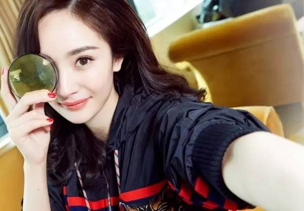 打个赌！看完这100款时髦美甲，你会种下一片草原