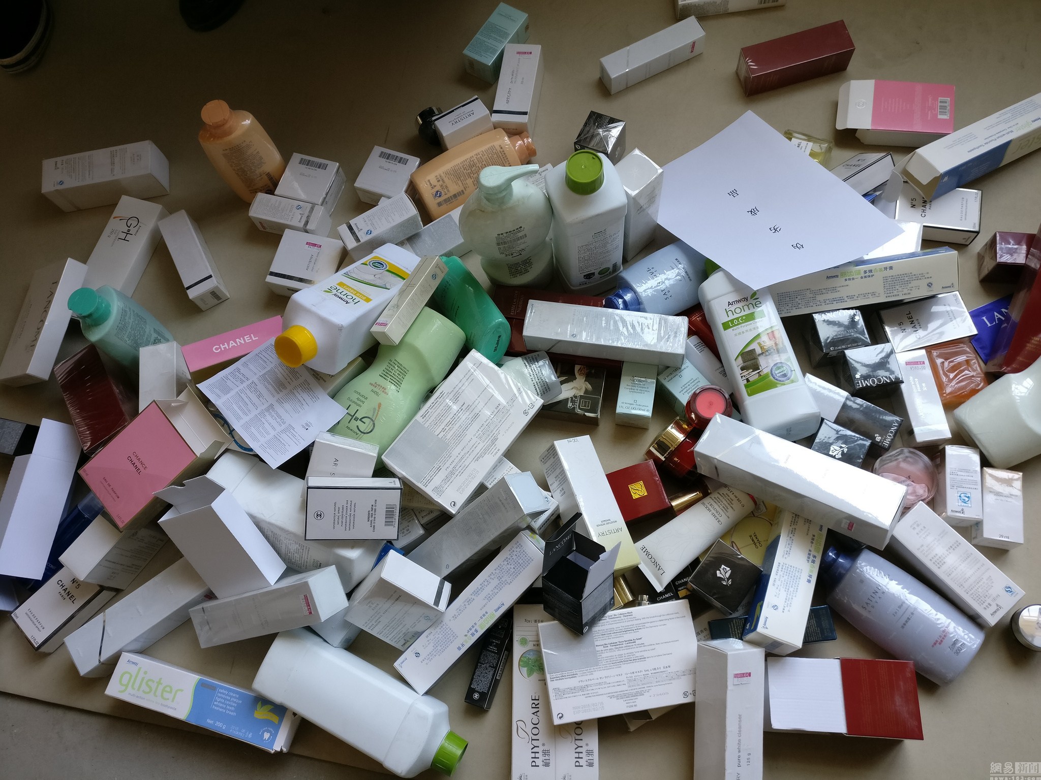 跨境化妆品假货,进口化妆品假货查询网络