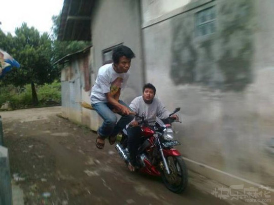 我跟老婆几个月每天以泪洗面，直到我当爸爸才恍然大悟