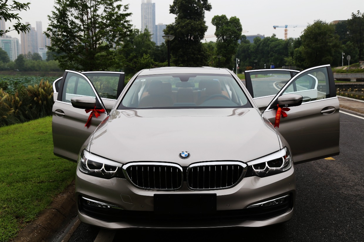 宝马5系528li上市特别版几驱,宝马5系528li上市特别版区别