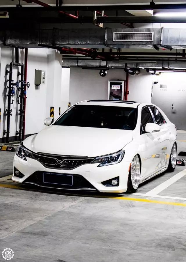 江苏丰田锐志v6,v6锐志新车