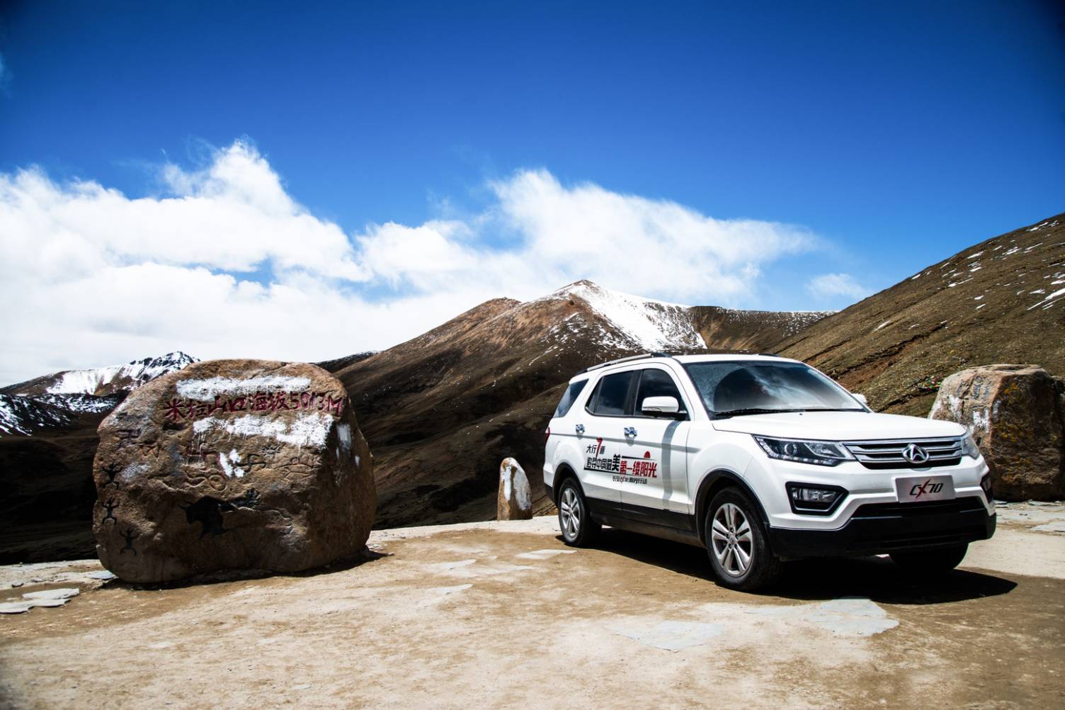 宝骏560半自动挡值得入手吗,2019款全新宝骏560自动挡顶配