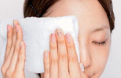 脸部水肿怎么消肿最快方法,脸部和眼睛水肿怎么办