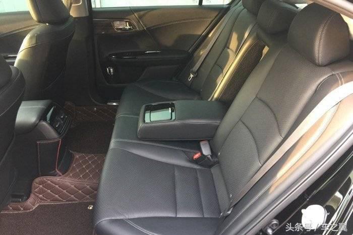 本田雅阁2016款2.4智尊版,9.5代2.4雅阁驾驶感受