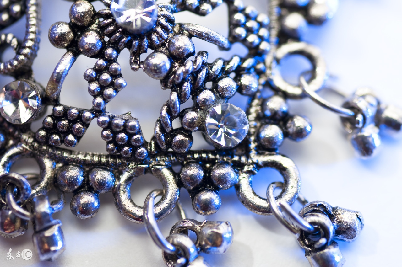 怎么分辨纯银项链是不是真假,怎么鉴别纯银首饰真假