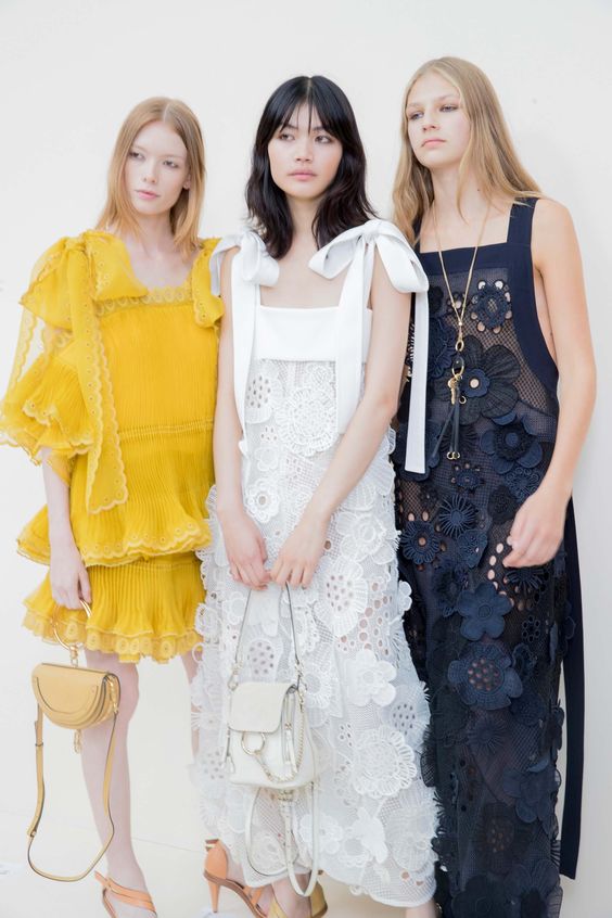 回顾17年最火的五款小众包包,2017你不可错过的十部电视剧