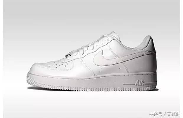 nikeairforce1好几个小标志,nikeairforce1脚感最好的款式