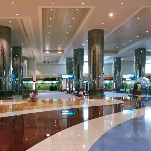 迪拜并不是你们想的遍地黄金，但它真是一个适合度假的好地方！