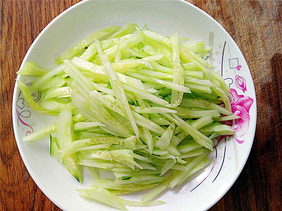 家庭版懒人面皮制作方法,陕北洗面纯手工面皮做法大全