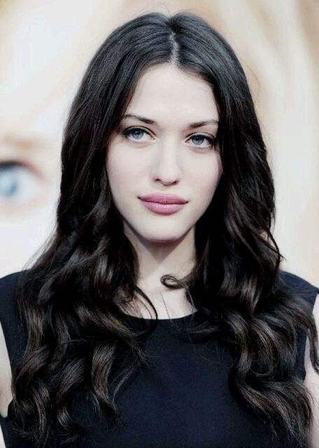 破产姐妹花麦克斯与卡洛琳,她们现实中是怎样的?