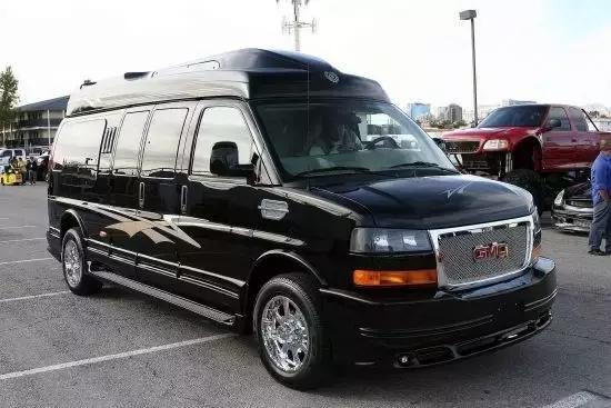 全球唯一敢加价40万的日本车，据说只有坐这车才算“圈里人”？