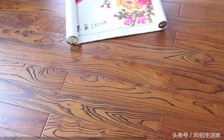 榆木和栎木地板哪个好,地板实木