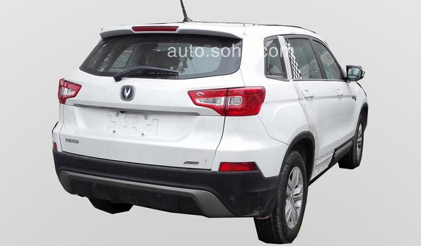 又一个面包换壳的SUV，长安的恶趣味或许连乡下人都看不上了