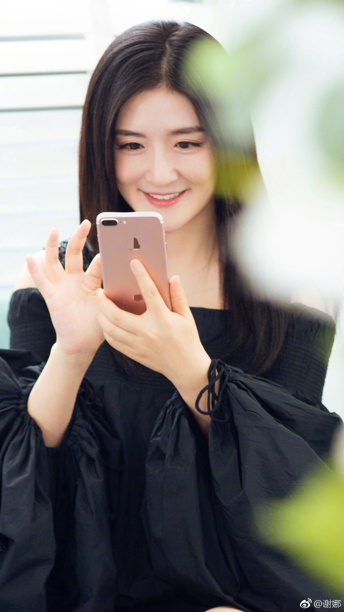 谢娜手臂变粗身材发福“孕味十足”？